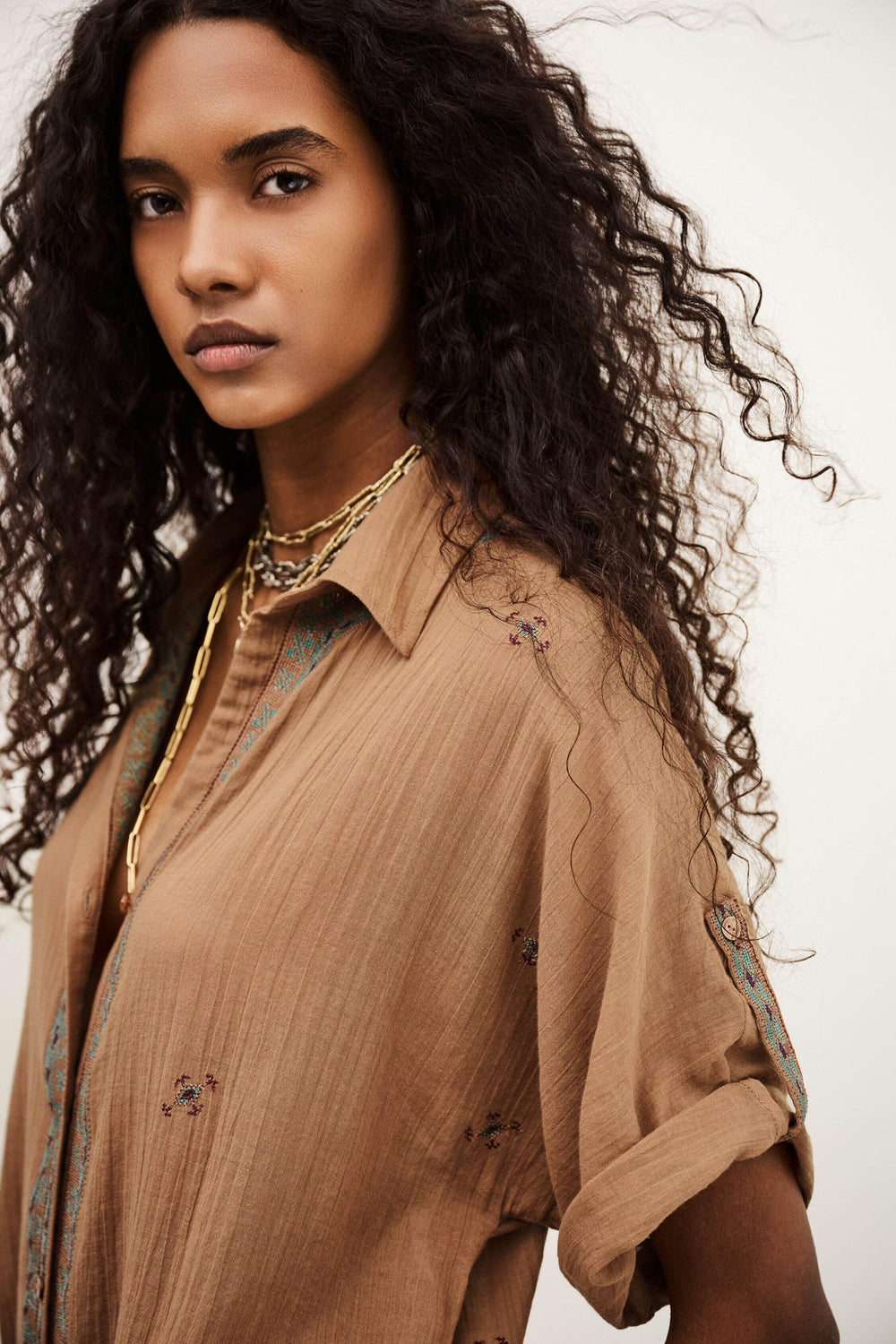 Embroidered Shirt Daela Beige