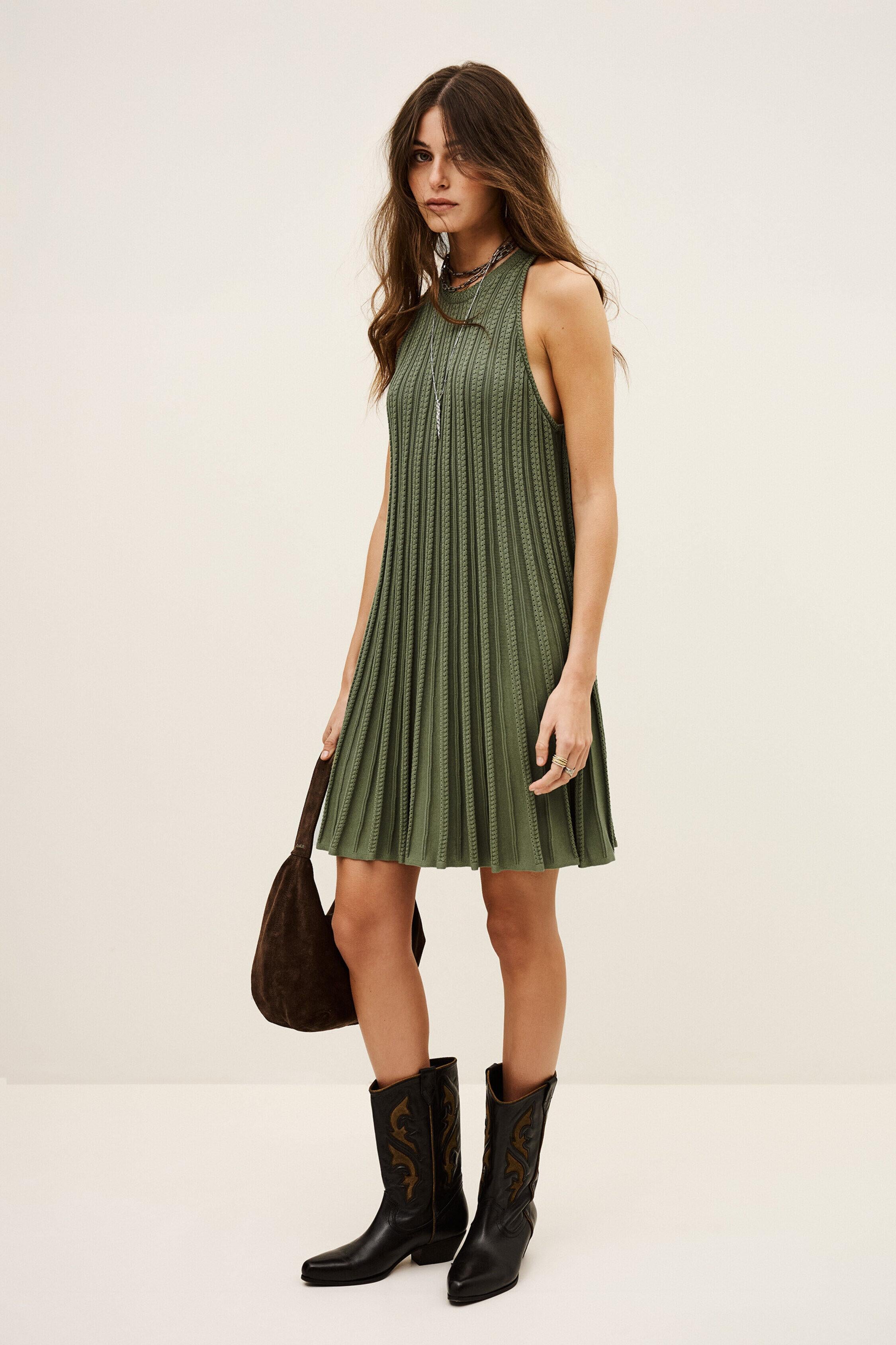 Pleated Sleeveless Knit Dress Sinnta Green