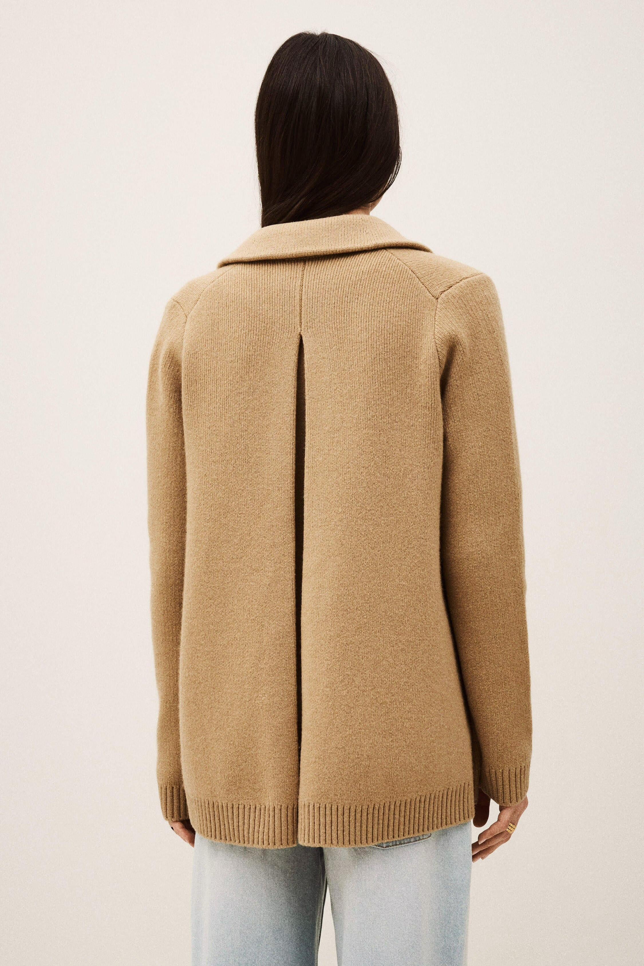 Timeless Straight-Fit Waistcoat Vesta Brown