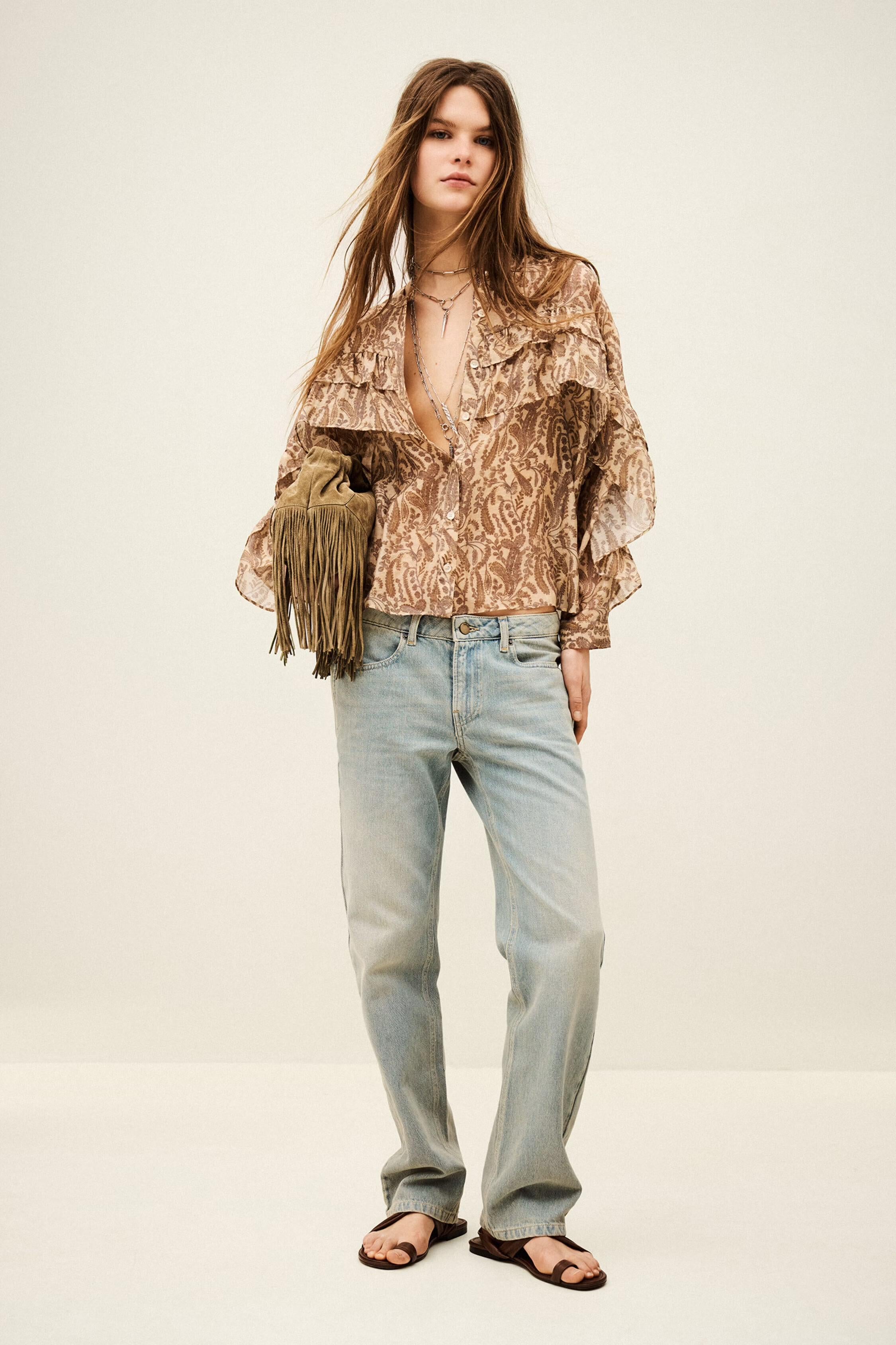 Classic Ruffle Shirt Tunella Off-White