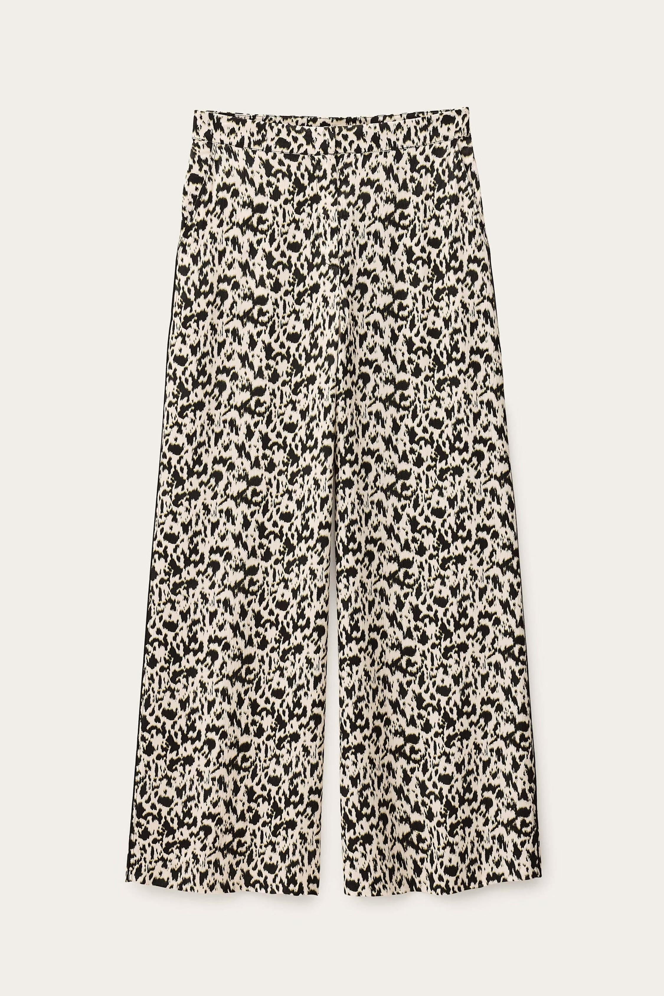Loose-Fit Patterned Pants Plyde Off-White