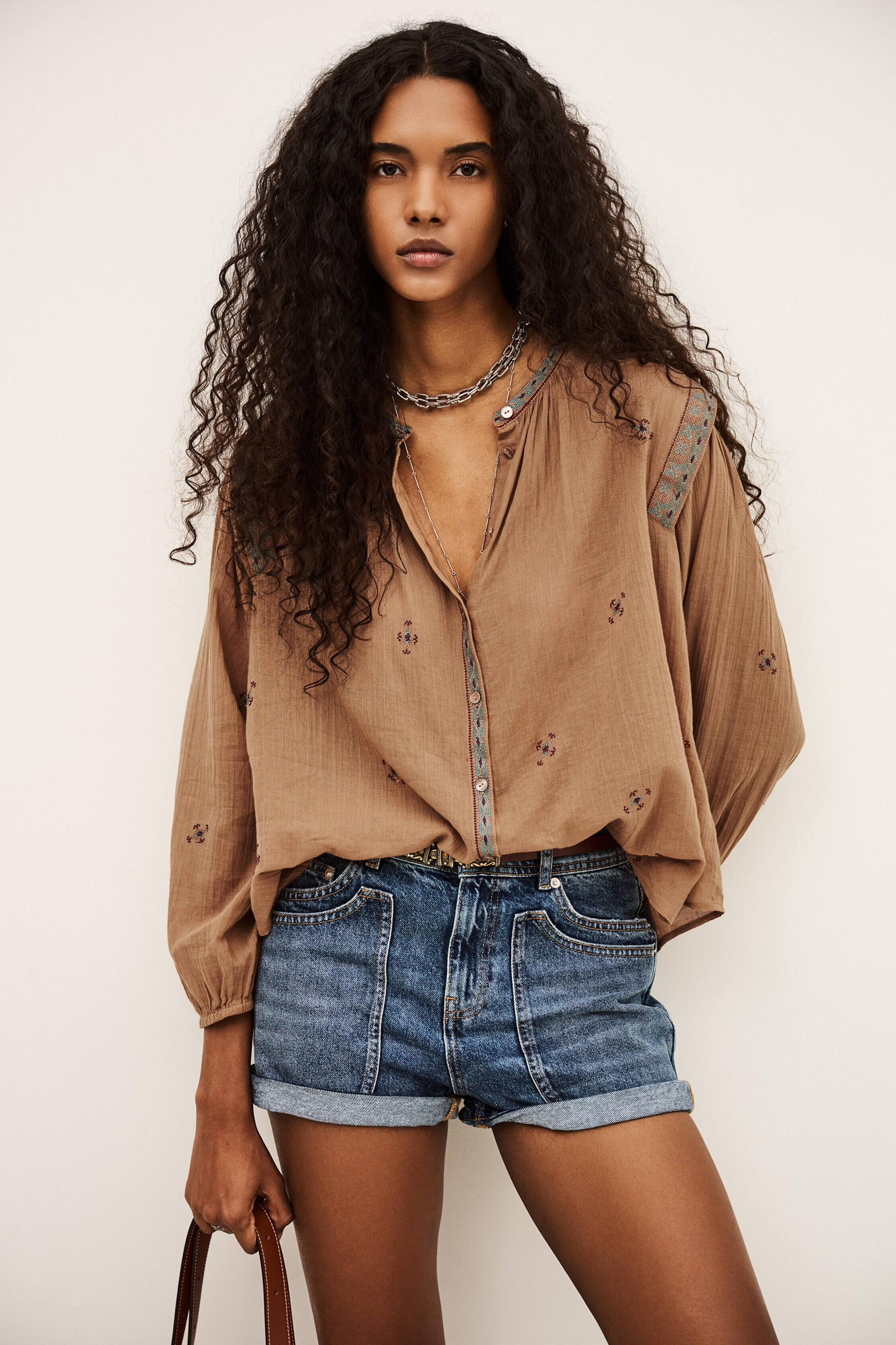 Embroidered Shirt Dalila Beige