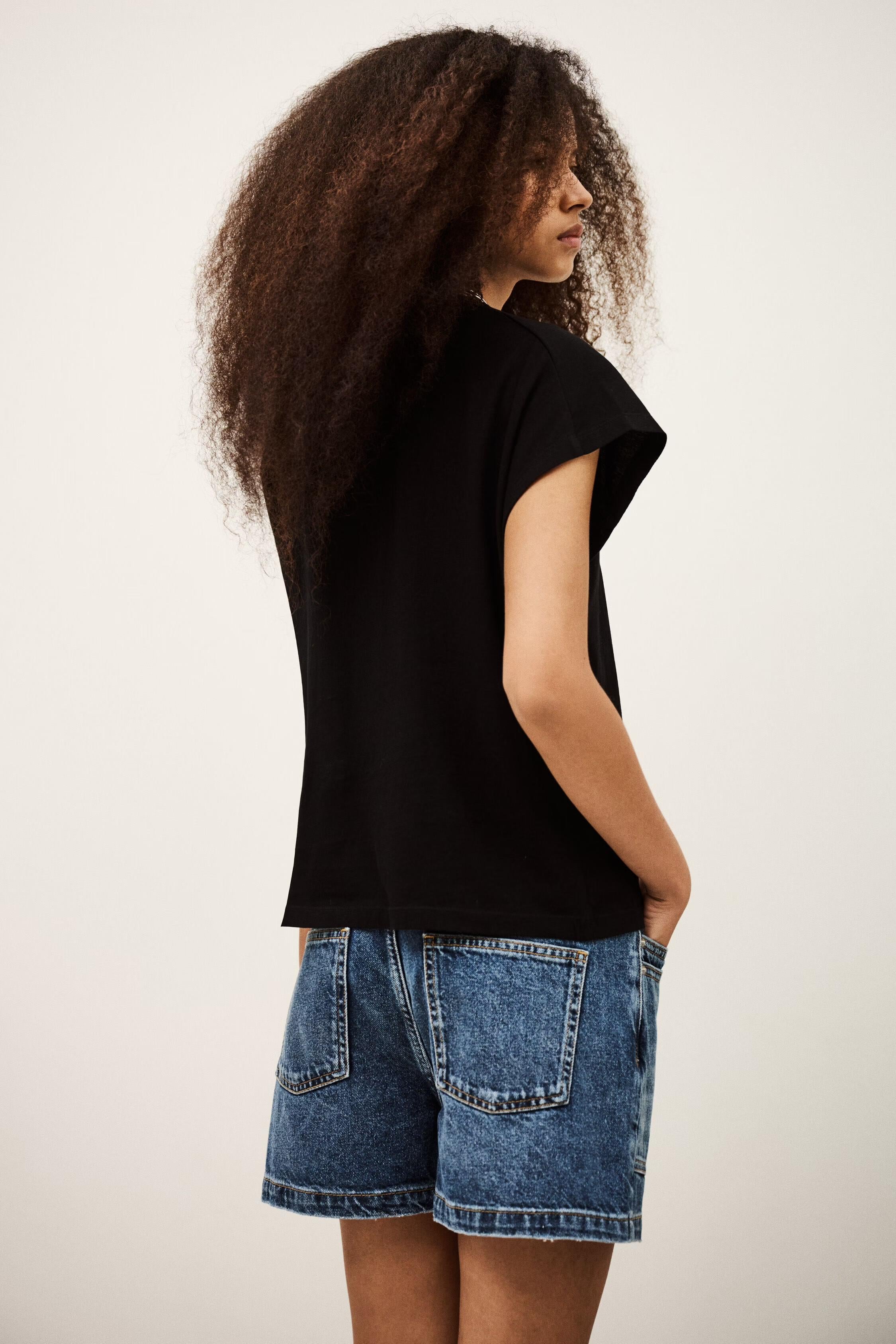 Short-Sleeved T-Shirt Allia Black