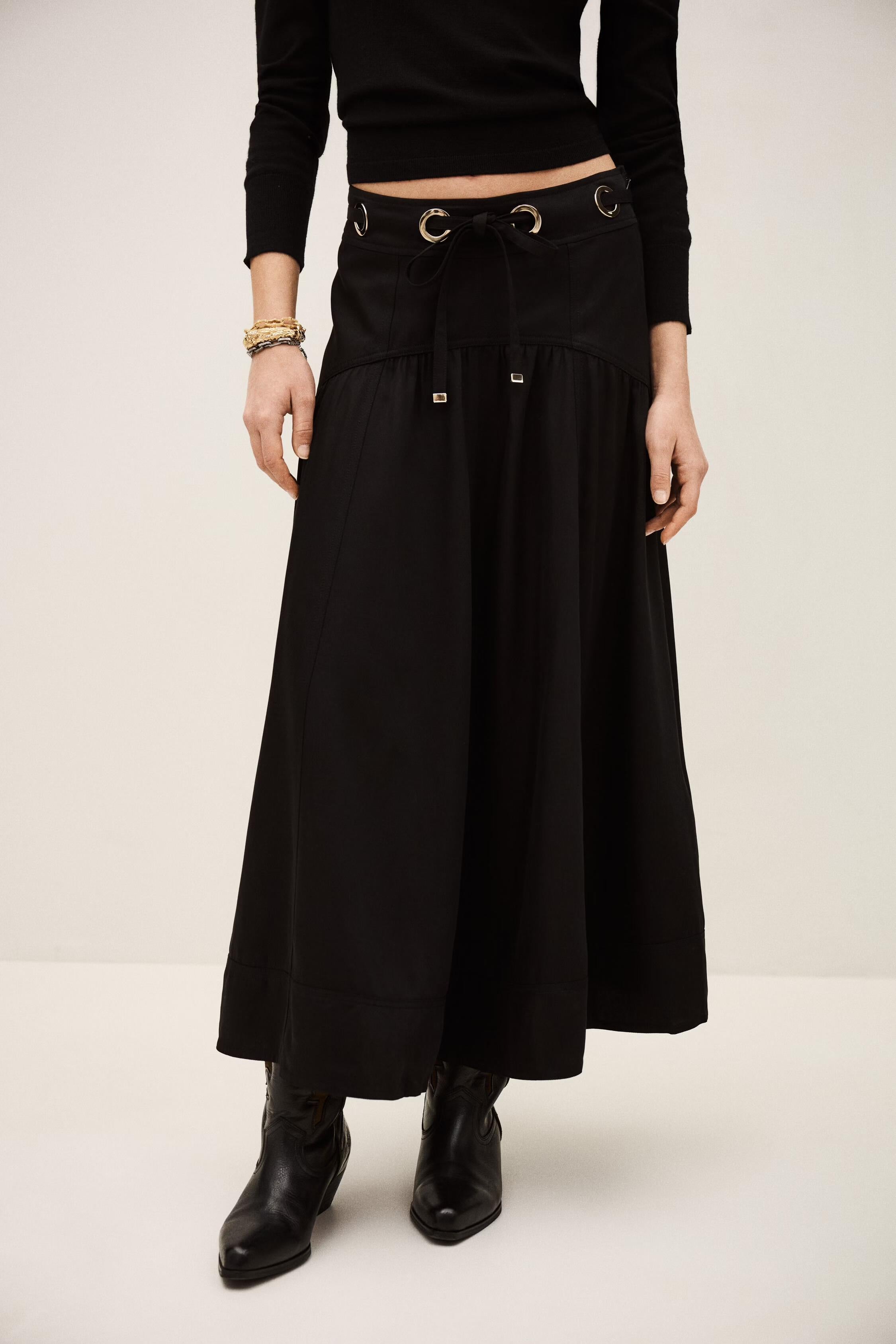 Waisted Midi Skirt Ponia Black