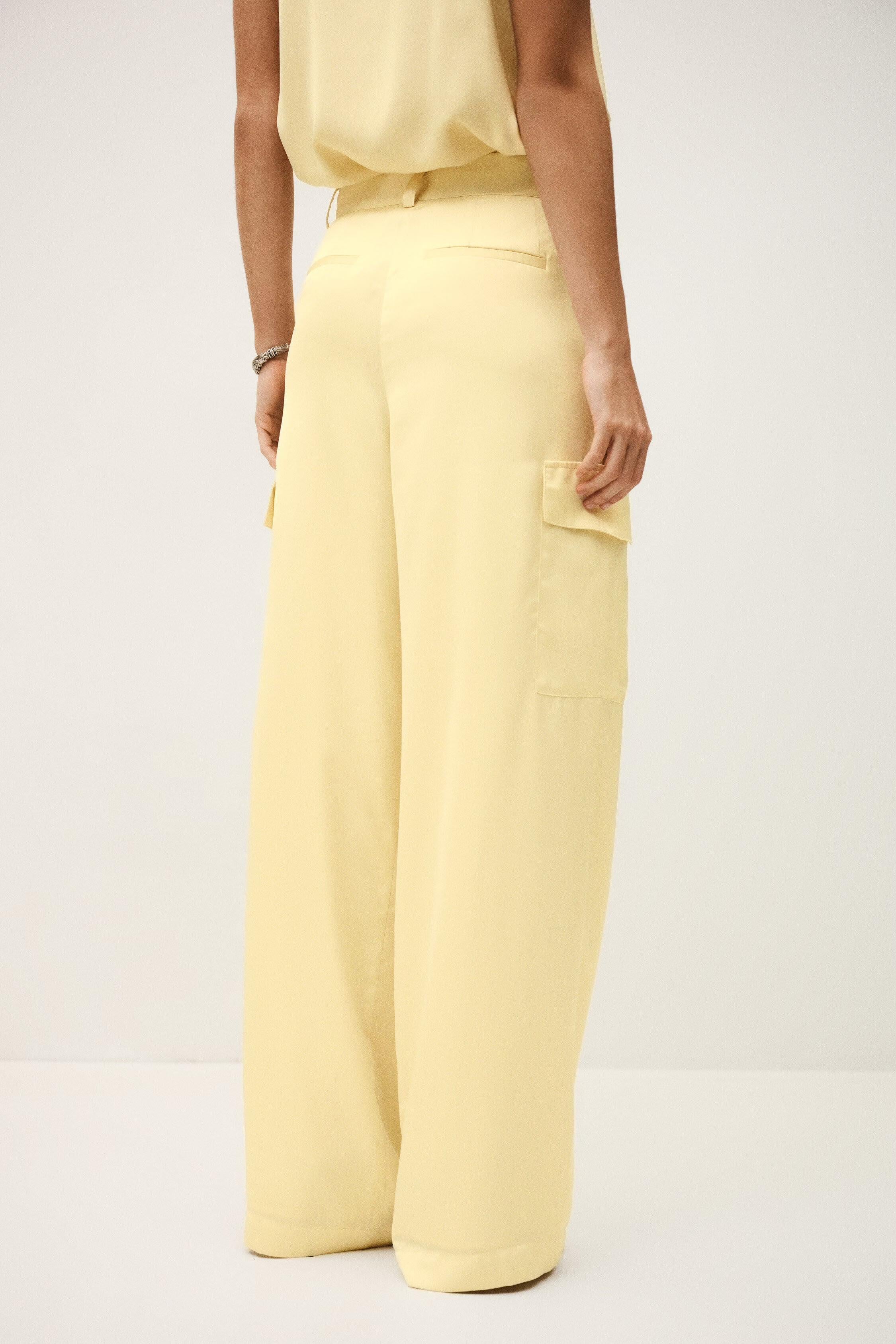 Wide-Leg Cargo Pants Cary Yellow