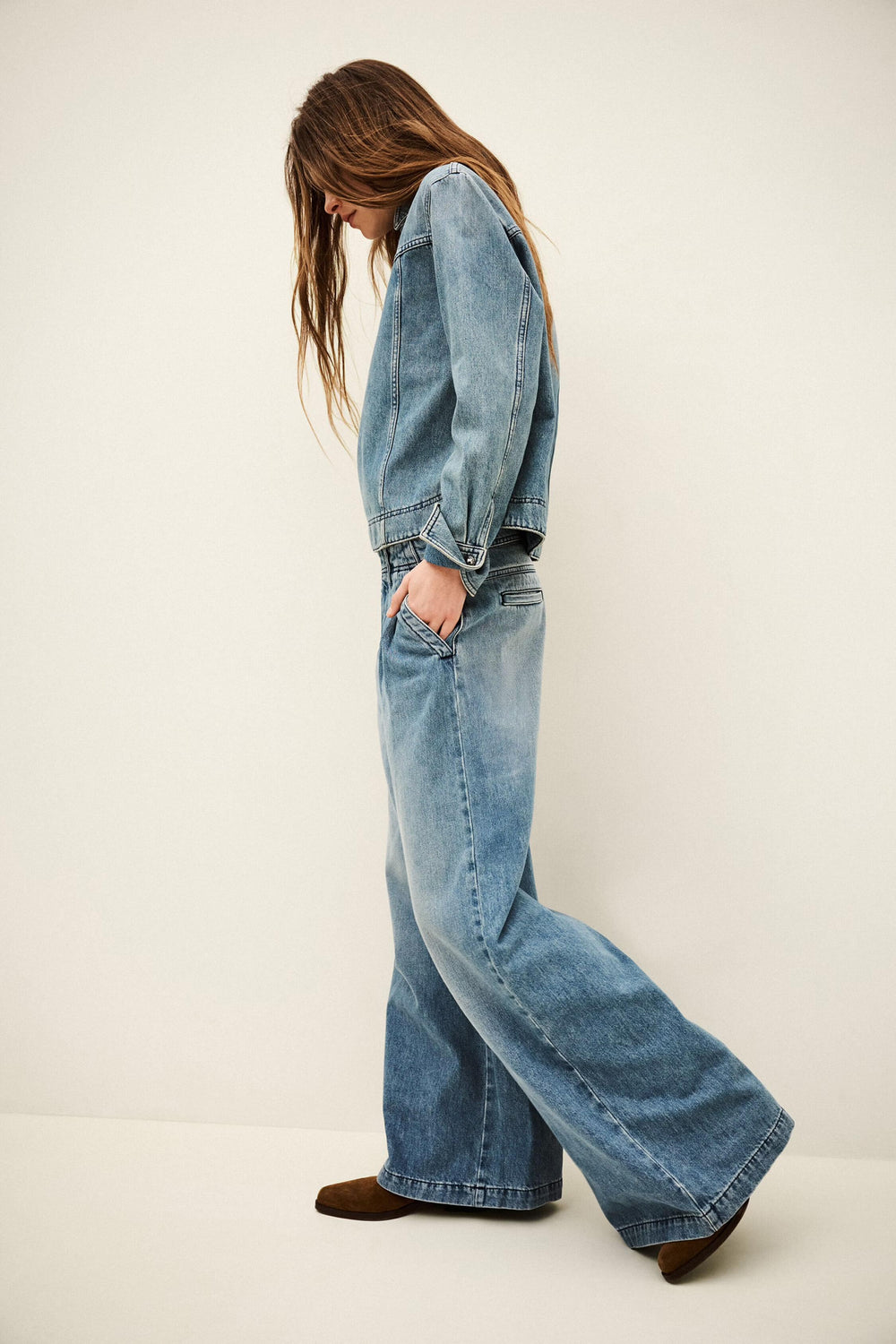 Jean Toby Blue