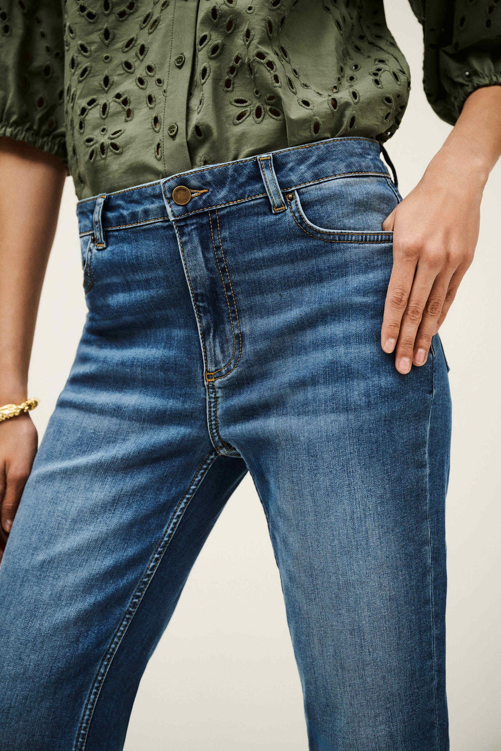 Bootcut Jeans Aommie Blue