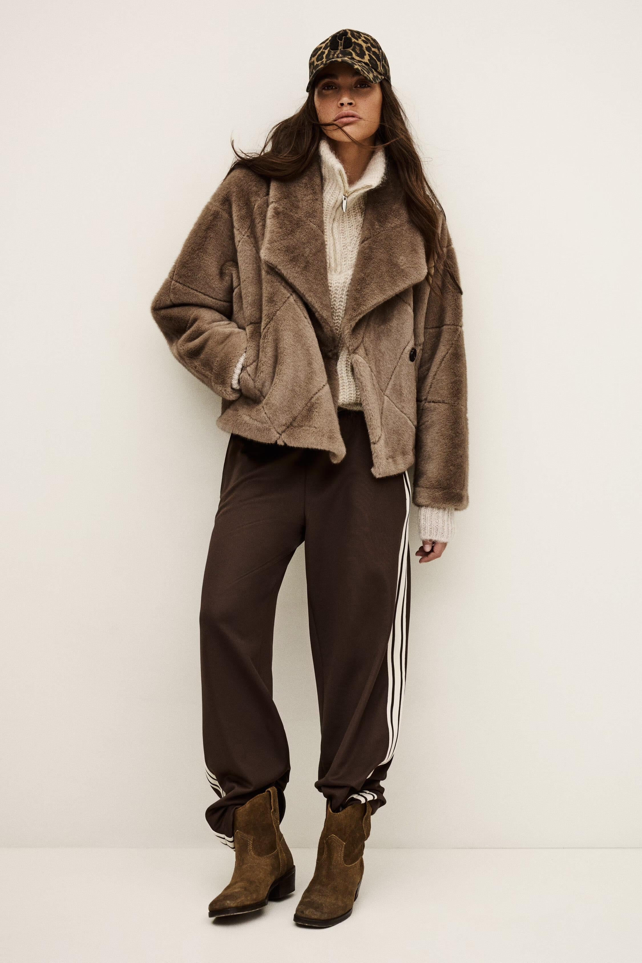 Faux Fur Coat Pinie Gray