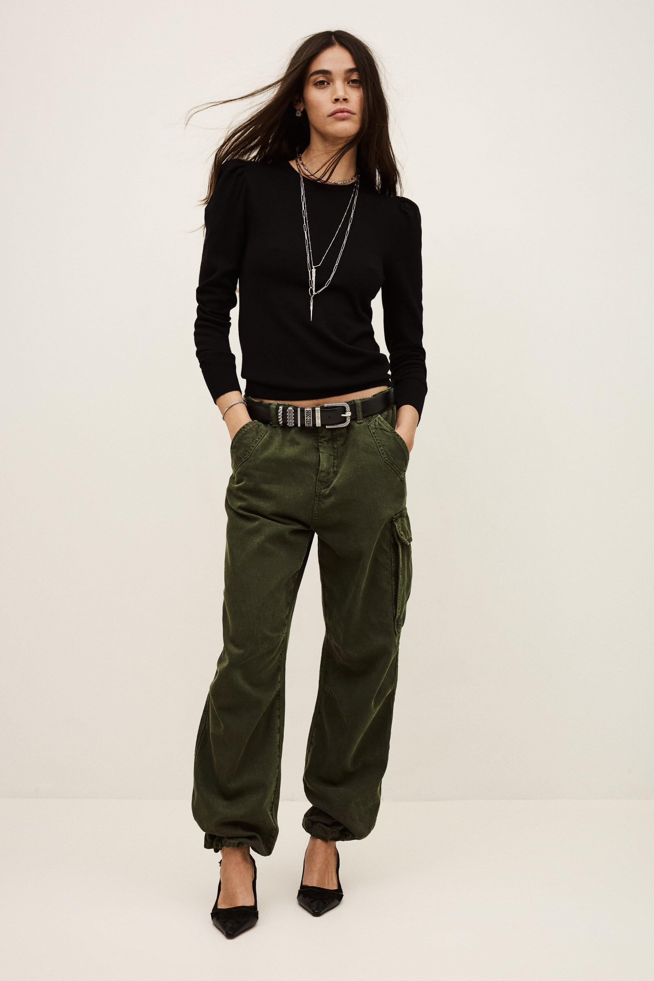 Sweater With Long Balloon Sleeves Britanie Black