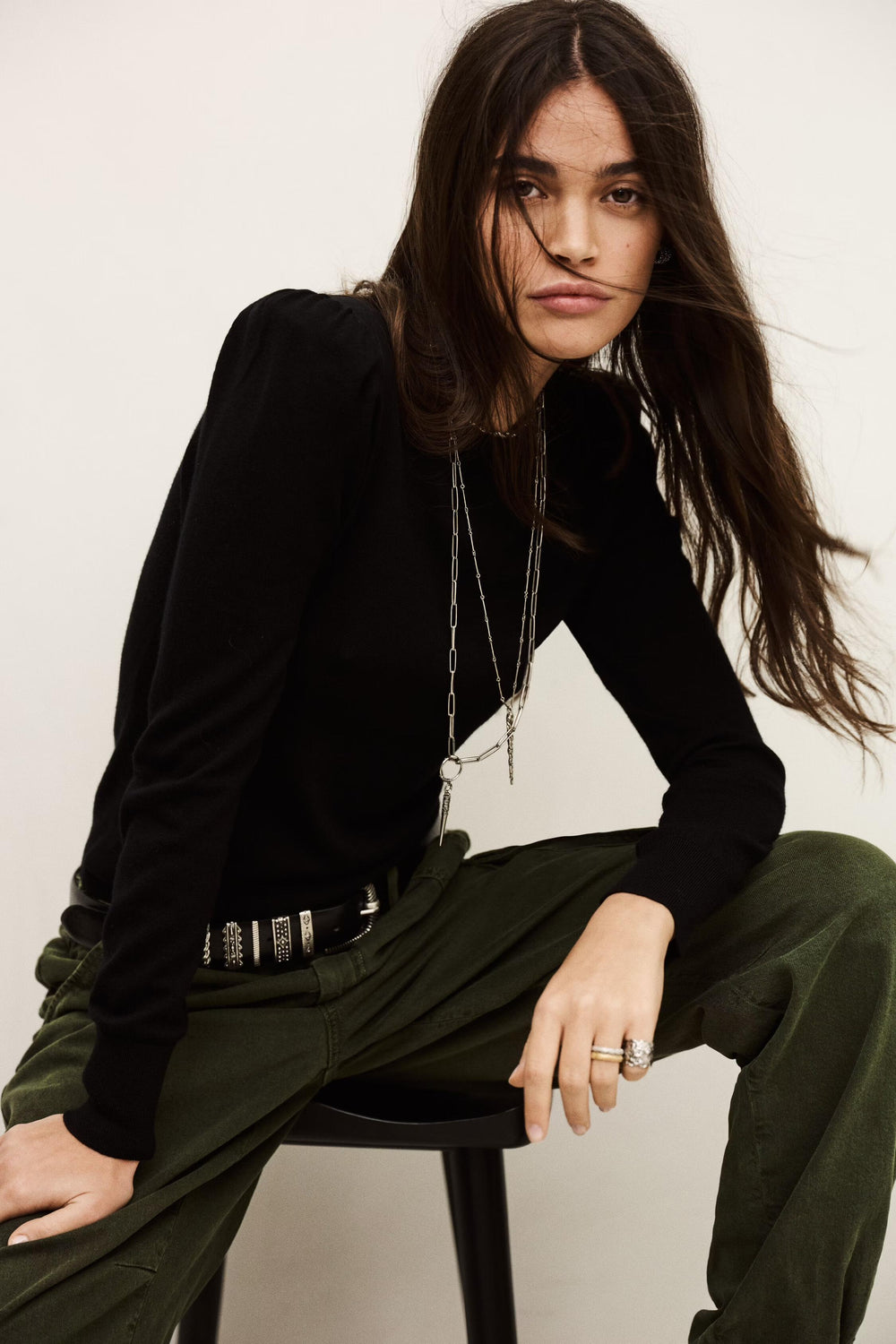 Sweater With Long Balloon Sleeves Britanie Black
