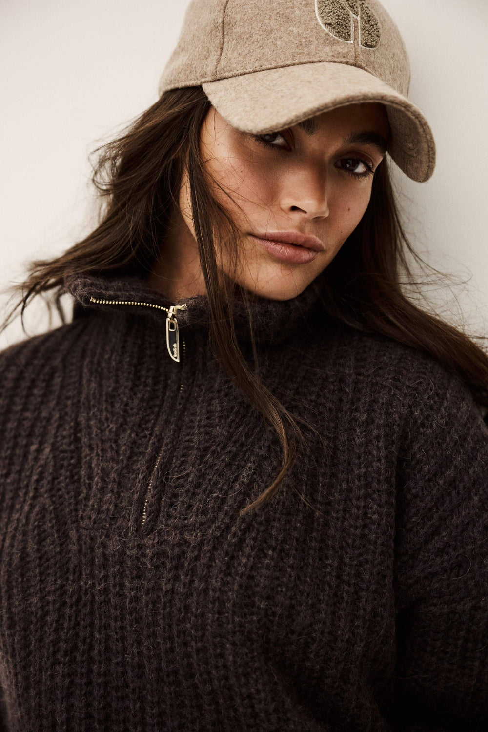 Loose-Fitting Sweater Beltane Brown
