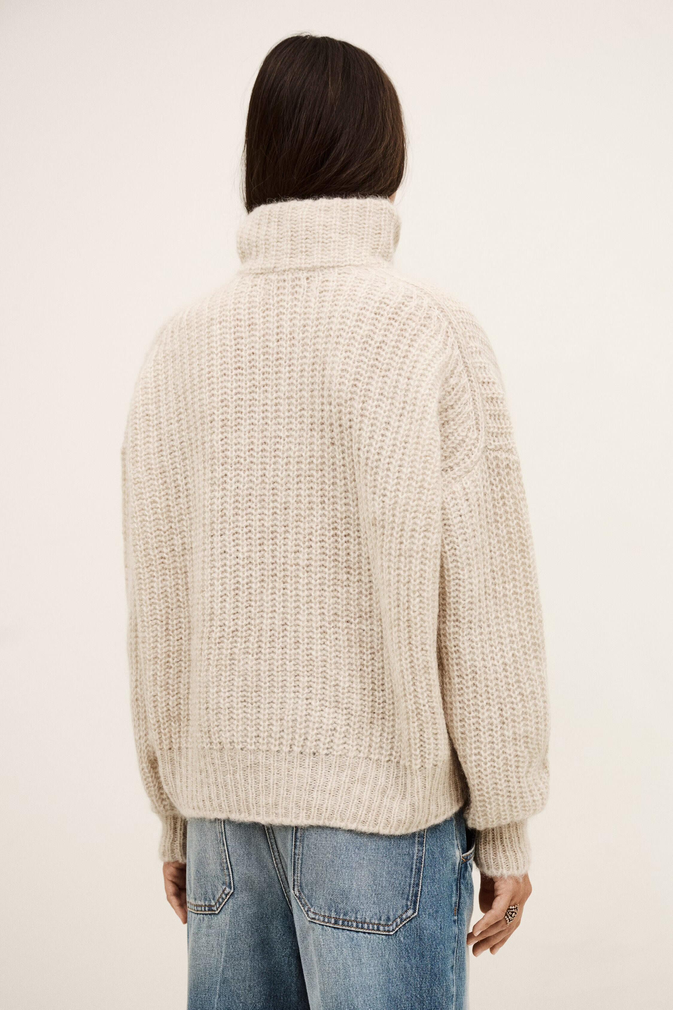 Loose-Fitting Sweater Beltane White