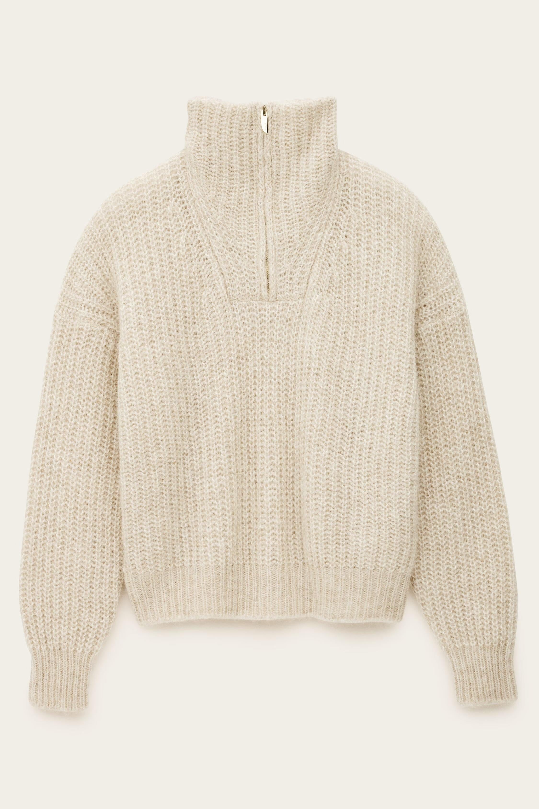 Loose-Fitting Sweater Beltane White