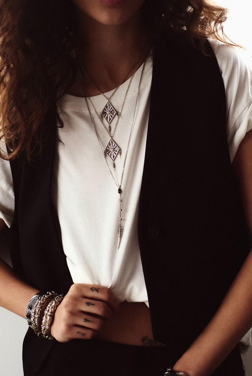 Necklace With Pendant Ojas Gray