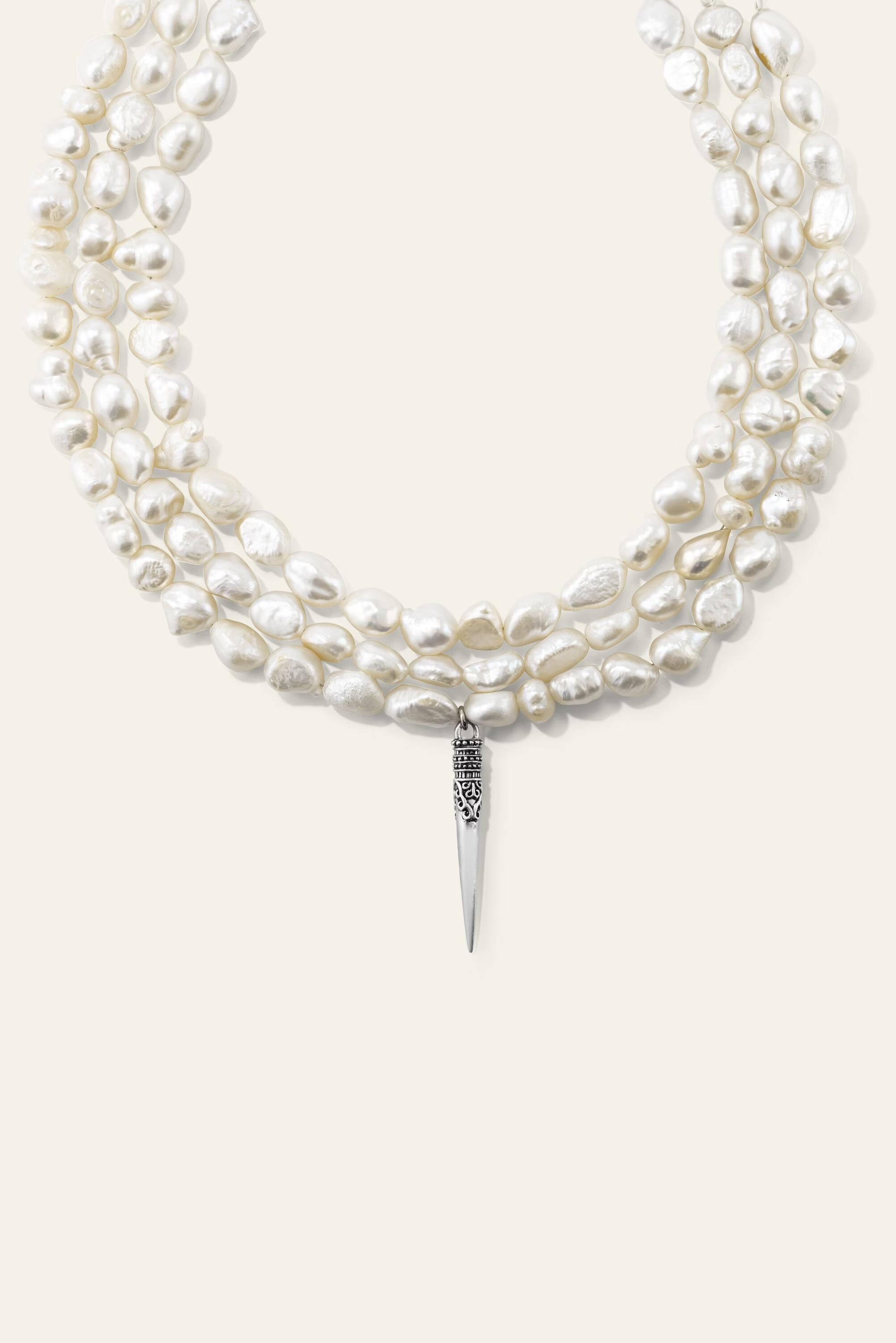 Pearlnecklace Blanca Gray