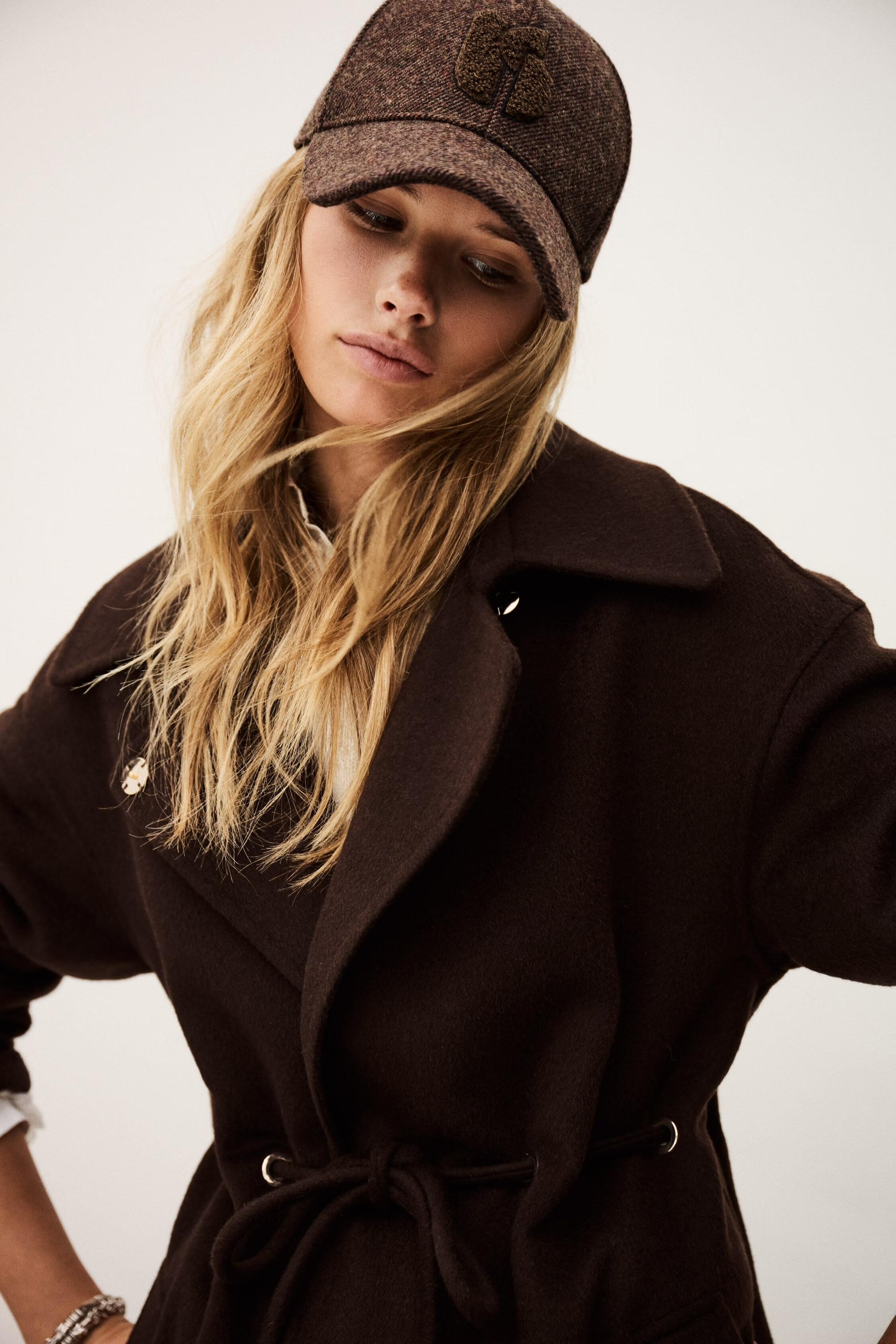 Embroidered Baseball Cap Hugo Brown