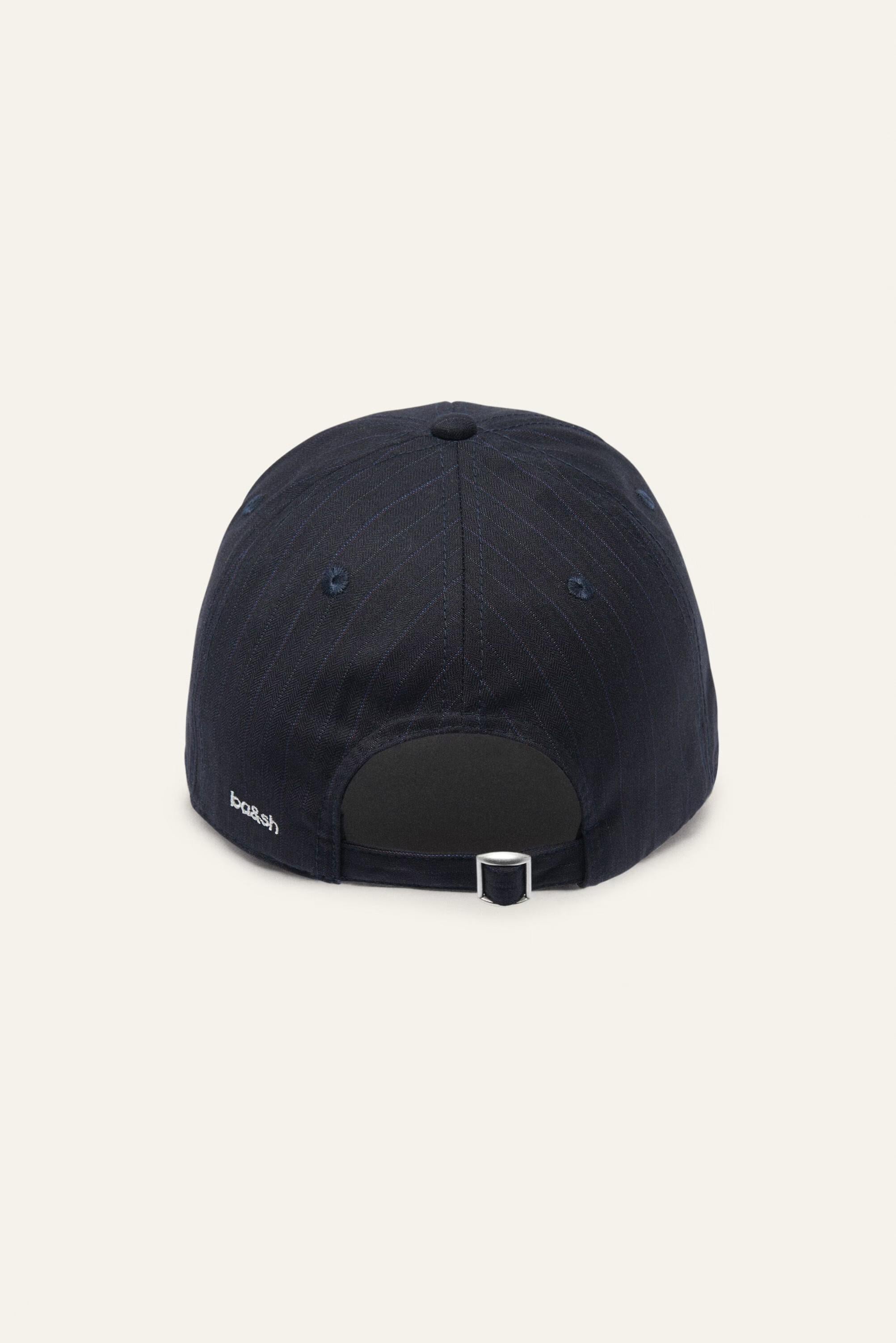 Black Cap Herald Black