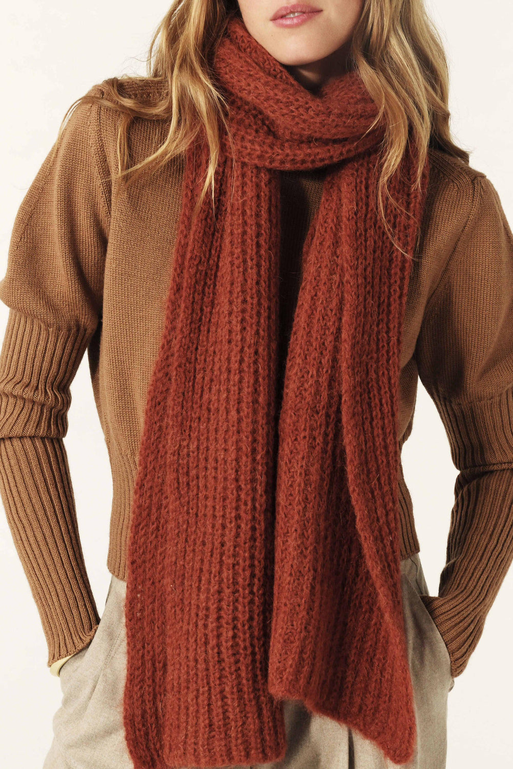 Knitted Scarf Bahia Brown